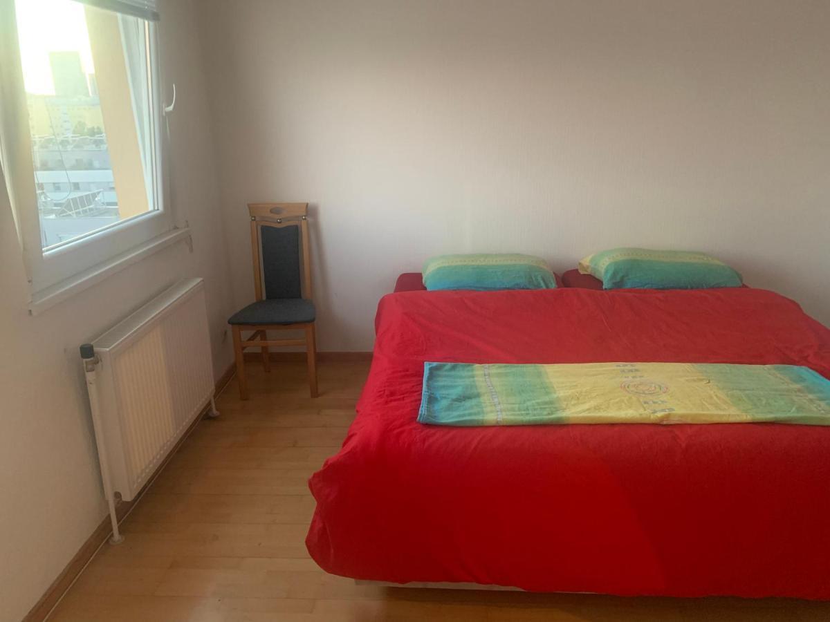 Sehr Schone Zimmer 1 In Wien Favoriten المظهر الخارجي الصورة